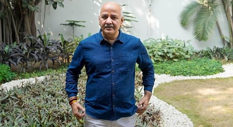 मद्य घोटाळाप्रकरण : मनीष सिसोदिया यांची अटकेविरोधात सर्वोच्‍च न्‍यायालयात धाव