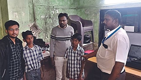 नाशिक : सिटीलिंक कर्मचार्‍यांच्या सतर्कतेमुळे हरवलेली मुले आईवडिलांच्या कुशीत