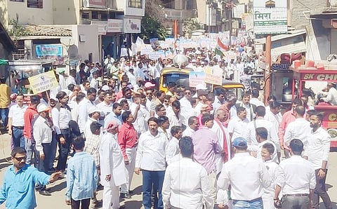 नगर :  ख्रिस्ती समाजाचा मूकमोर्चा ; धर्मगुरू, चर्चवरील हल्ल्यांचा तीव्र निषेध