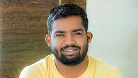 युवकाचा मृतदेह  