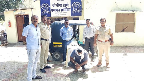 हिंगोली : वसमत ग्रामीण पोलिसांनी ४० हजारांचा पकडला गुटखा; एकजण ताब्यात