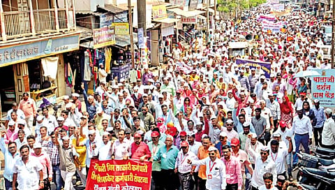 कोल्हापूर : एकजुटीच्या वादळाने उद्ध्वस्त करू, शिक्षक-शिक्षकेतर कर्मचार्‍यांचा इशारा