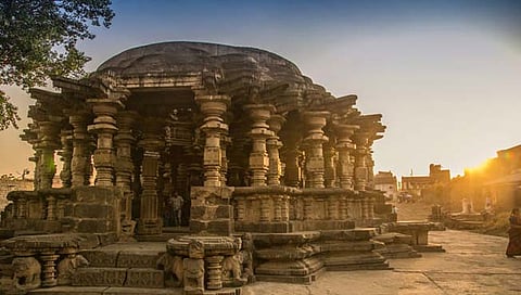 कोपेश्वर मंदिर  