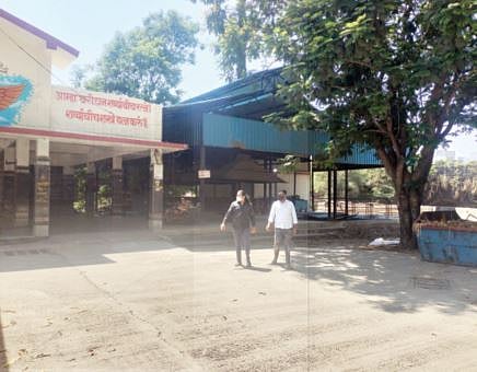 पुणे : वडगावात स्मशानभूमीचे सुशोभीकरण ; संरक्षक भिंतीच्या कामाकडे मात्र दुर्लक्ष
