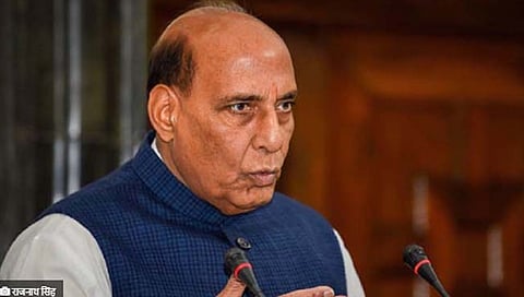 कर्नाटक विधानसभा निवडणूक : देशाच्या पैशांवर काँग्रेसचा डल्ला; संरक्षणमंत्री राजनाथ सिंह यांचा आरोप