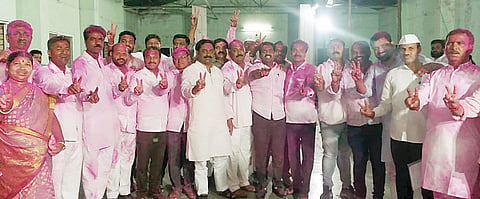 भोर बाजार समितीवर आ. संग्राम थोपटे यांचे वर्चस्व