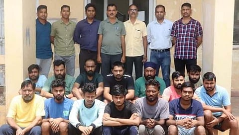 आयपीएल सट्टेबाजांवर छापा  