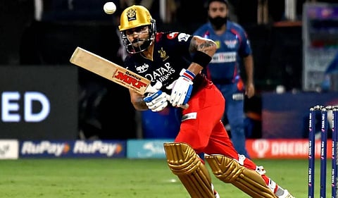 Virat Kohli : टी-20 मध्ये कोहली चौथ्या क्रमांकावर, 346 डावांत फटकावल्या 11490 धावा