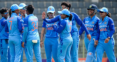 BCCI Annual Contract : महिला क्रिकेट संघाला बोर्डाची भेट, खेळाडूंसाठी नवीन करारारची यादी जाहीर