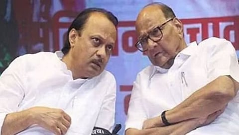 गिरीश महाजनांच्या वाढदिवसाच्या होर्डिंगवर झळकला शरद पवार, अजित पवारांचा फोटो, चर्चेला उधाण