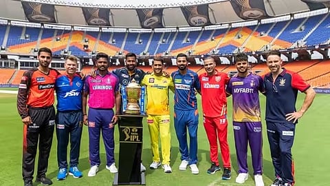 IPL Playoff Scenario : ‘हे’ 4 संघ गाठणार प्लेऑफ! जाणून घ्या समीकरण