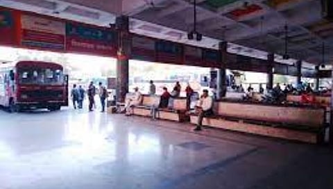 नाशिक : बसस्थानकांत वाढला चोरट्यांचा वावर, महिनाभरात पाच लाखांचा ऐवज लंपास