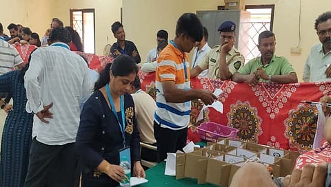 काँग्रेसचे रमेश सलगामी पराभूत 