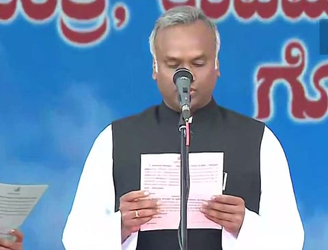 Priyank Kharge : काँग्रेस अध्‍यक्ष मल्लिकार्जून खर्गे यांचे पुत्र प्रियांक खर्गे यांना मंत्रिपद