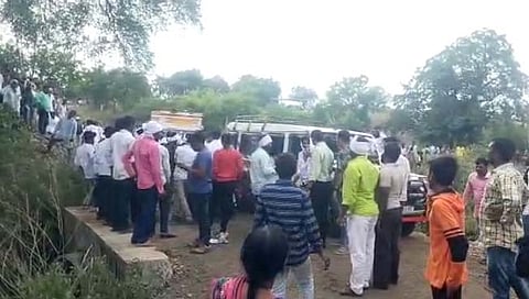  मष्‍णेर देवस्‍थान  