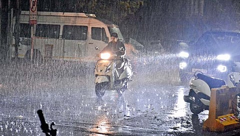 Monsoon Update | ब्रेकिंग: अखेर मान्सून मुंबईत दाखल