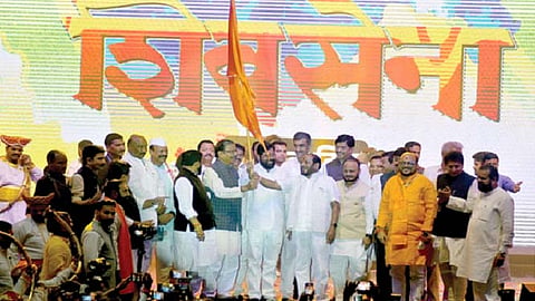 मुख्यमंत्री शिंदे  