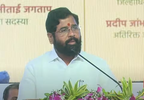 “पूर्वीचे सरकार घरी, आम्ही मात्र लोकांच्या दारी…”, मुख्यमंत्र्यांचा उद्धव ठाकरेंना जोरदार टोला