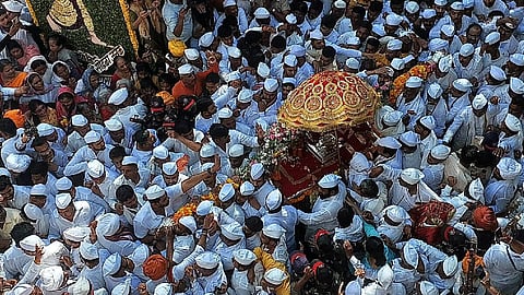 Ashadhi Wari 2023 : जगद्गुरू संत तुकाराम महाराजांच्या पालखीचे पंढरपूरकडे प्रस्थान