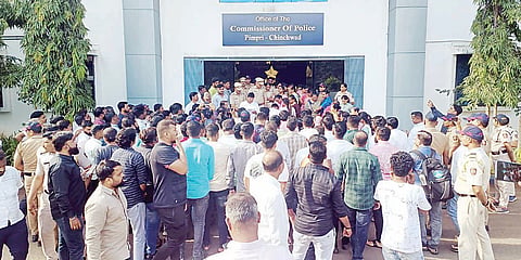 पिंपरी : गहुंजे खून प्रकरण; नातेवाइकांचा आक्रोश