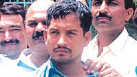 Mukhtar Gang Shooter Killed : मुख्तार गँगच्या शूटरची भर न्यायालयात हत्या