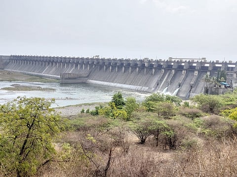 आषाढी वारीसाठी उजनीतून भीमा नदीत सोडले पाणी