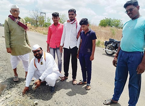 नगर : रस्त्याचे डांबरीकरण रात्रीत उरकले