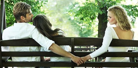 Extra Marital Affair : विवाहबाह्य संबंध ठेवणार्‍यांची कशी असते मानसिकता? जाणून घ्‍या नवीन सर्वेक्षणातील माहिती