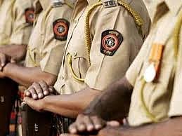 नगर: संगमनेरला पोलीस उपाधीक्षकांनी राबविले कोंबिंग ऑपरेशन