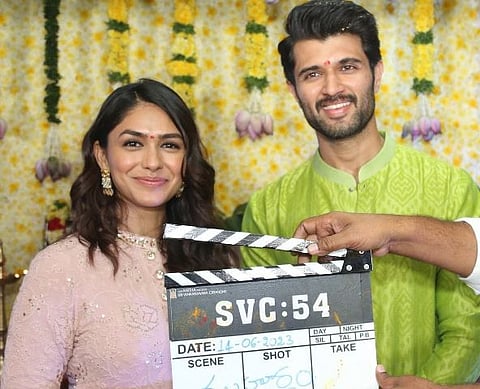 mrunal thakur-vijay 