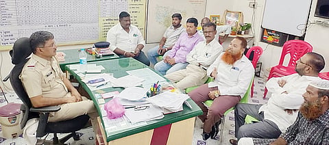 आषाढी एकादशीला कुर्बानी नाही ! नेवाशात मुस्लिम बांधवांचा मोठा निर्णय