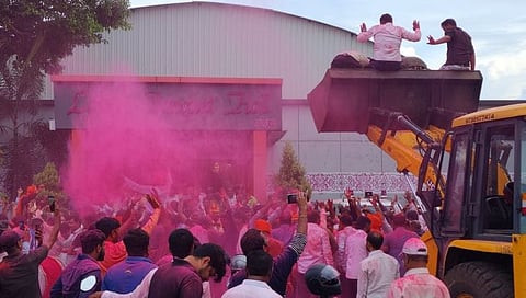 नाशिक : जिल्हा सरकारी व परिषद कर्मचारी बँकेवर सहकार पॅनलची एकहाती सत्ता
