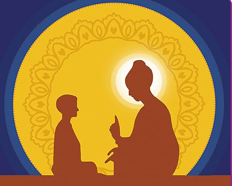 परंपरा : ज्ञानदृष्टी देणारे गुरू
