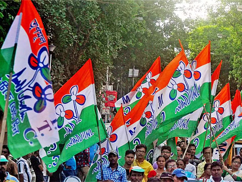 प. बंगाल पंचायत निवडणुकीत ‘तृणमूल’चा ‘डंका’