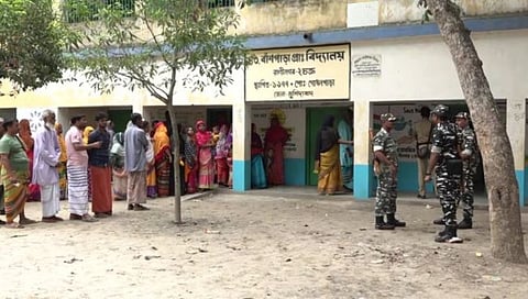 W. Bengal Panchayat Election 2023 : प. बंगालमध्‍ये मतदानवेळी हिंसाचार, ‘तृणमूल’च्‍या तीन कार्यकर्त्यांची हत्या