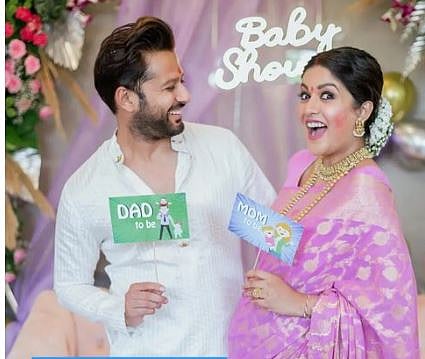 Vatsal Seth -Ishita Dutta 