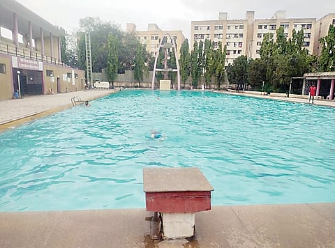 भोसरी : दरवाढ करा; पण जलतरण तलावाचे खासगीकरण नको