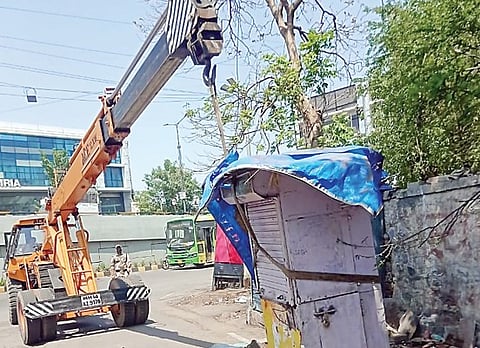 पिंपरी : शाळेजवळ तंबाखू, सिगारेट विक्री करणार्‍या टपर्‍यांवर कारवाई