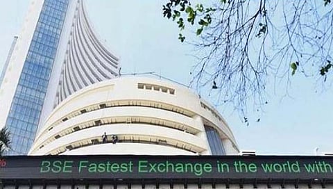Stock market | गुंतवणूकदार ६ महिन्यांत १४ लाख कोटींनी श्रीमंत, बाजारात तेजीची बरसात कशामुळे?