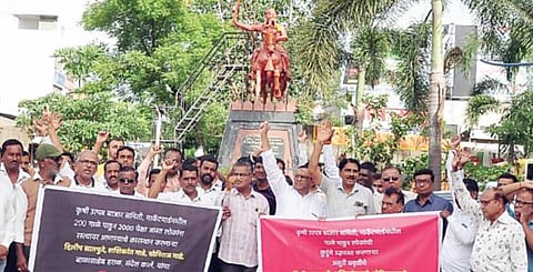 नगर : व्यापार्‍यांच्या पोटावर पाय देऊ नका