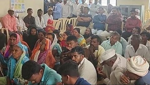 नाशिक : आई-वडिलांचा सांभाळ न करणार्‍यांना दाखले न देण्याचा ग्रामपंचायतीचा ठराव