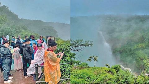 महाबळेश्वर हाऊसफुल्ल; वर्षा पर्यटन बहरले