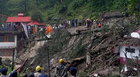 सिमल्याच्या समरहिल भागातील बुधवारी सकाळपासून पुन्‍हा शाेधमाेहिम राबविण्‍यात आली.