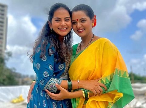 khushboo tawde and her sister 