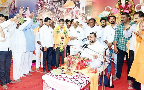 संगमनेर : भगवंत प्राप्तीसाठी तळमळ महत्त्वाची : राठी महाराज