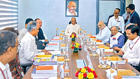 कोविंद समिती जाणून घेणार सर्व पक्षांची मते