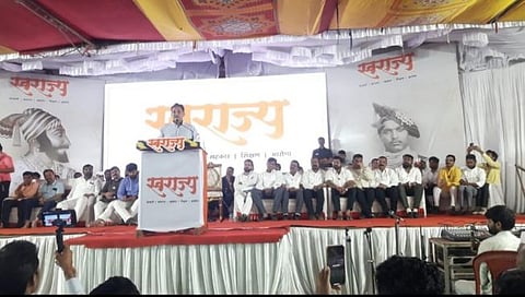 लोकप्रतिनिधींनी उत्तरे द्यावी अन्यथा 2024 दूर नाही : युवराज संभाजीराजे यांची भुजब‌ळांवर टीका
