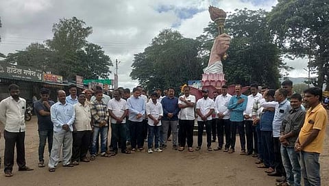 गारगोटी शहरात बंद   