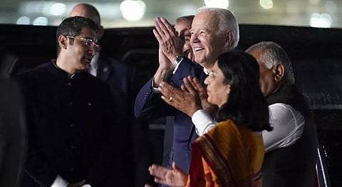 G-20 शिखर परिषदेसाठी अनेक देशांचे राष्ट्रप्रमुख भारतात येत आहेत. शुक्रवारी सायंकाळी अमेरिकेचे राष्ट्राध्यक्ष जो बायडेन हे दिल्‍लीत दाखल झाले.