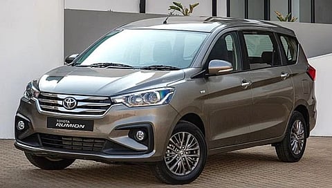 Toyota New MPV Car : ‘इर्टिगा’ला चॅलेंज देण्‍यासाठी  टोयोटाची नवी कार सज्‍ज